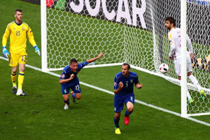 فیلم خلاصه بازی ایتالیا 2-0 اسپانیا