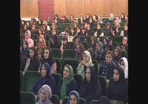کارگاه آموزشی آشنایی با انواع مواد مخدر برای بانوان مهابادی