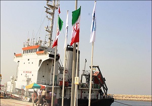 آتش سوزی جزئی در مجتمع بندری پارس عسلویه مهار شد