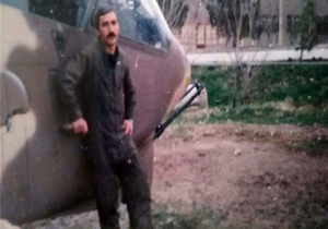 خلبان ارتشی با 17 ترکش در بدن به فیض شهادت رسید