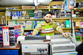 تخفیف 50 درصدی عوارض برای کاسبان مجری طرح ایستگاه کتاب