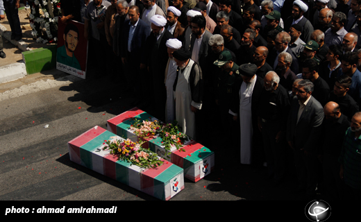 پیکر دو شهید دوران دفاع مقدس در سمنان تشییع شد