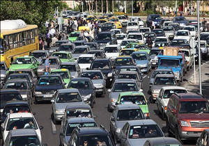 شهردار درباره تخلف در معاملات حمل و نقل و ترافیک پاسخ دهد