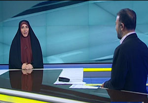 مجری هواشناسی برای گزارش در خبر 14 حاضر شد + فیلم