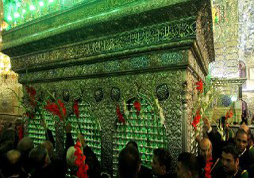 گلباران و عطر افشانی سومین حرم اهل بیت (ع)+عکس