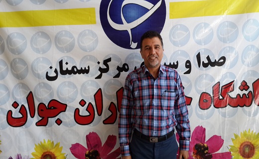 مردی که بدون کتاب خوابش نمی برد(سین جیم)