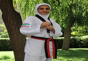 بانوی تکواندو کار سمنانی قهرمان کشور شد