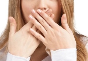 بوی دهان، نوع بیماری را بازگو میکند! + بیماریها