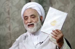 انتقاد رئیس ستاد اقامه نماز کشور از ساخت مساجد تزئینی