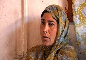 سرنوشت غبارآلود زنان کشمیری در مستند «به پشت تابلو نگاه کن»