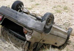 هشت مصدوم براثر واژگونی خودرو در ونک سمیرم