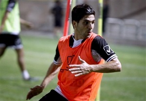 هافبک پرسپولیس به ذوب آهن می رود