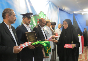 جشن دهه کرامت در بقعه امامزادگان دو معصوم (س) شهرکرد