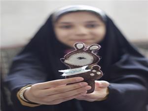 کاردست دختران مشهدی سوغات زائران در دهه کرامت