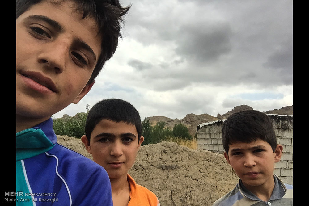 سلفی ساکنین مناطق محروم