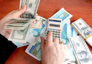 تصمیمات جدید درباره بازار ارز/ یکسان‌سازی نرخ ارز جدی‌تر شد