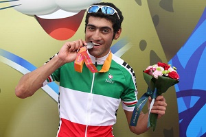 گودرزی جایگزین میزبانی شد