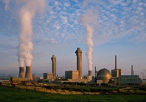 گاردین: افزایش نگرانی‌ها درباره ایمنی یک نیروگاه هسته‌ای در انگلیس