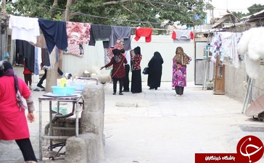 زندگی در حاشیه فقر و بیکاری/ &laquo;گاراژ&raquo;هایی که در شلوغی گم می شوند
