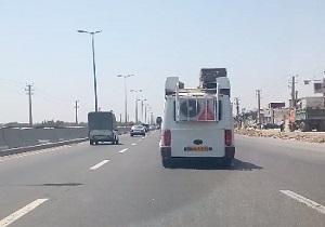 خلاقیت عجیب یک راننده مینی‌بوس + فیلم