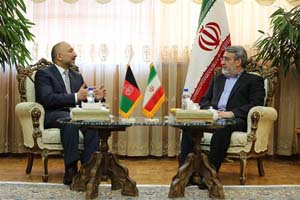 دیدار وزیر کشور ایران با مشاور امنیت ملی افغانستان