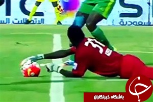 واکنش حرفه ای دروازه بان روی پاس عقب + فیلم