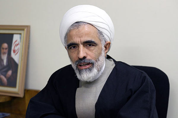 معاون رئیس جمهور: احمدی&zwnj;نژاد می&zwnj;تواند به هرکسی که دوست دارد نامه بنویسد
