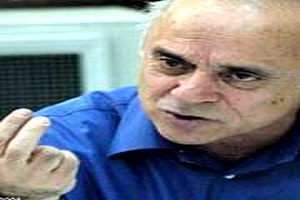 افشارزاده یکی از ذخایر ورزشی است/درشرایط کنونی افتخاری بهترین گزینه برای استقلال بود