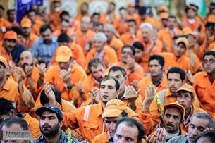 تشرف بیش از 5000 پاکبان مشهدی به حرم مطهر رضوی