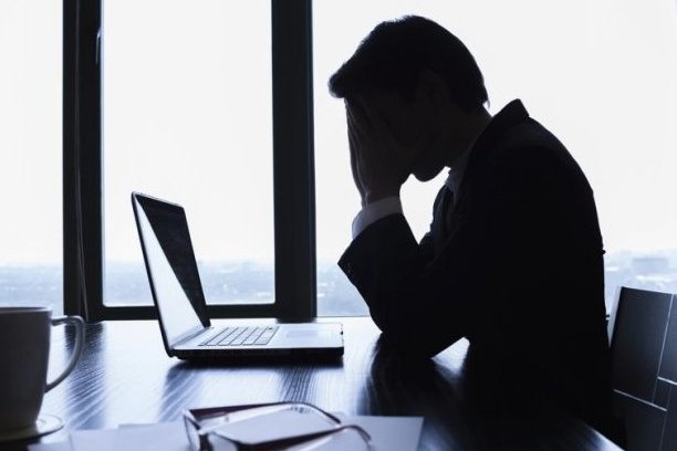 پس از ۴۰ سالگی زیاد کار نکنید