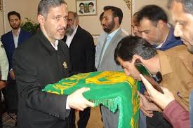بازدید خدام حرم رضوی از بیماران بیمارستان امام خمینی(ره)