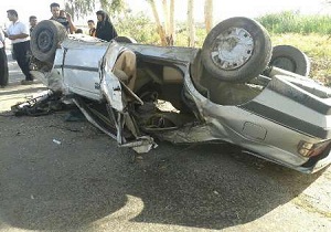 واژگونی خودرو 4 مصدوم برجا گذاشت