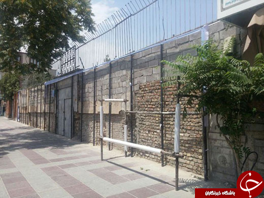 خانه قاجاری را با پوسترهای تزئینی بهسازی کردند! +تصاویر