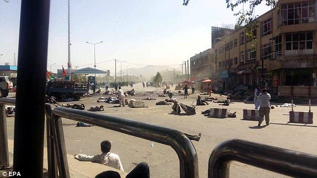 انفجار کابل را لرزاند/ داعش مسئولیت انفجار را برعهده گرفت/ 208 کشته و زخمی تاکنون