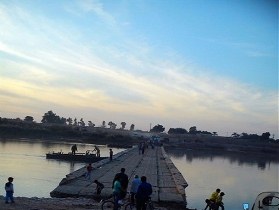 جمع آوری پل شناورباوی