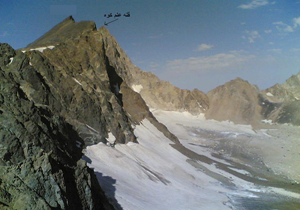 ریزش علم کوه و کشته و مجروح شدن 2 کوهنورد+ تصویر