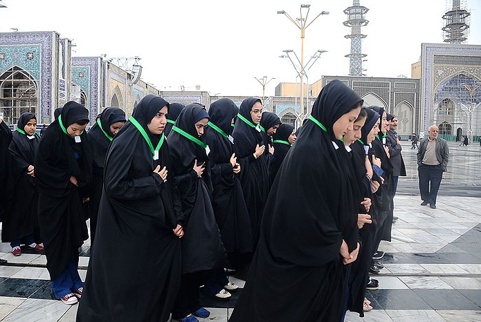 تشرف بیش از 3 دانش آموز زیارت اولی سراسر کشور به حرم مطهر رضوی