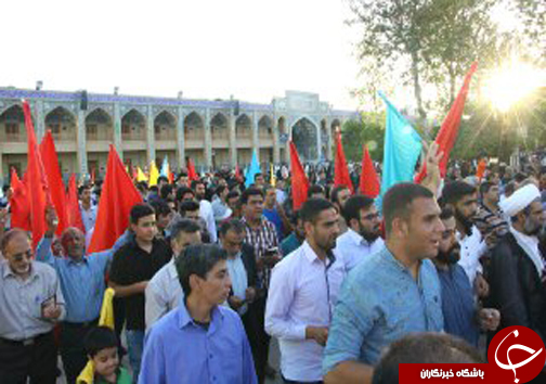 تجمع بزرگ جوانان شیرازی به مناسب دهه کرامت