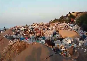 زشت‌ترین ساحل دریا در زیباترین شهر ساحلی + فیلم