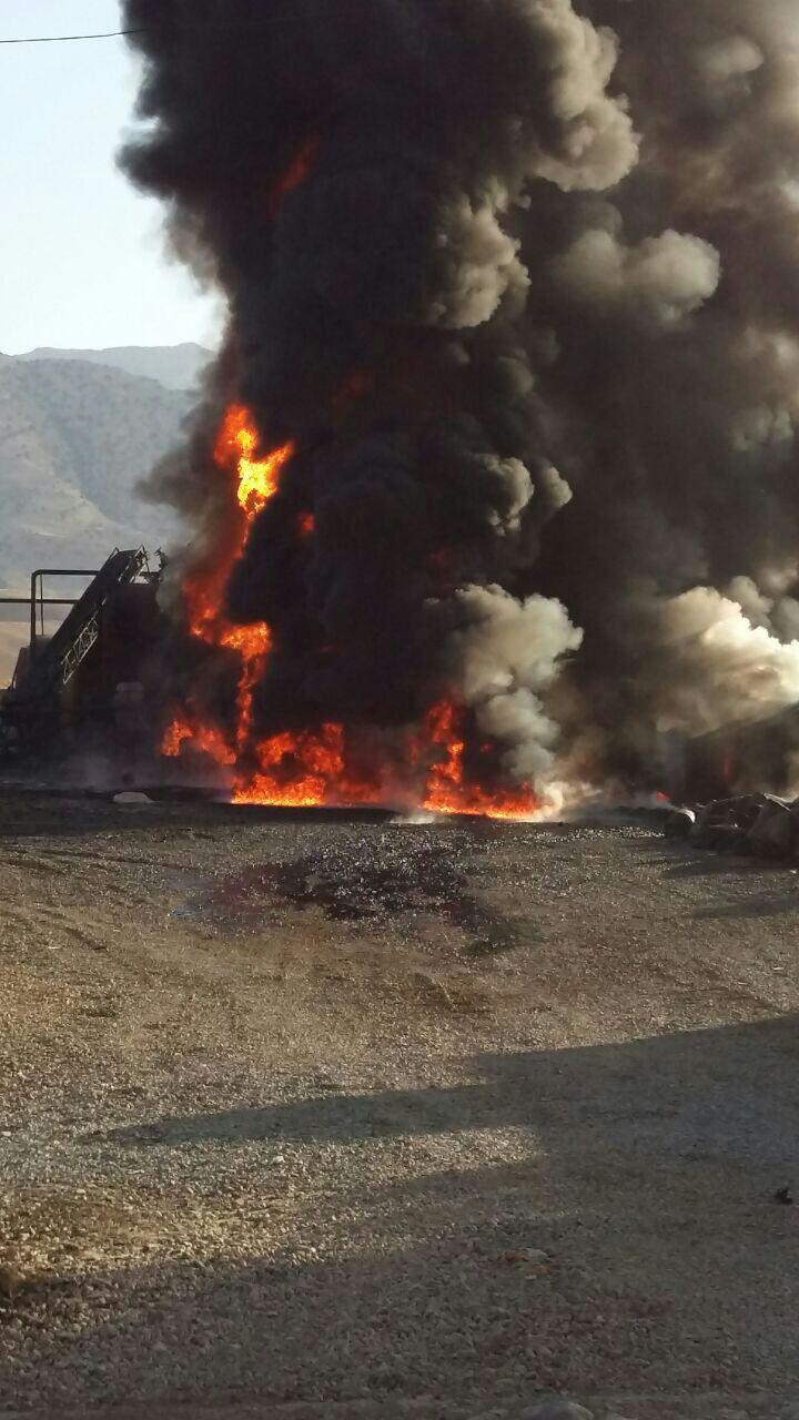 کارخانه ایزوگام آبدانان در آتش سوخت+ تصاویر