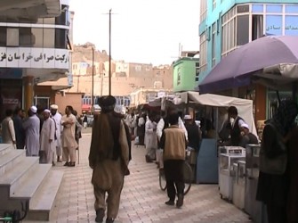 صرافان غزنی می&lrm;گویند باید استعمال کلدار در بازار این شهر ممنوع شود