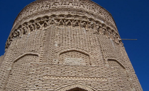 برج مهماندوست ، یادگاری از دوران سلجوقیان + تصاویر