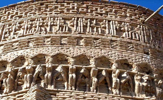برج مهماندوست ، یادگاری از دوران سلجوقیان + تصاویر