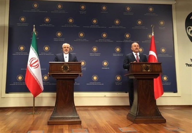ظریف: همکاری&zwnj;های تهران و آنکارا گسترش خواهد یافت/چاووش اوغلو: علاقه&zwnj;مند به انتقال گاز ایران به اروپا هستیم