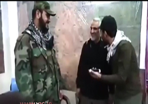 شوخی دستی حاج قاسم با رزمنده ها + فیلم