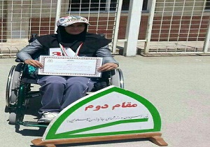مدال نقره کشور بر گردن بانوی معلول مهدیشهری