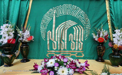 برگزاری آئین تعویض پوشش ضریح و پرچم گنبد بارگاه امام رضا(ع) +تصاویر