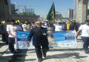 دوندگان جاده ولایت، نائب الزیاره شهداو مردم شهر های مسیر خود شدند