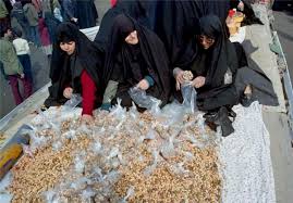 ارسال کمک بانوان کبودراهنگی به جبهه مقاومت