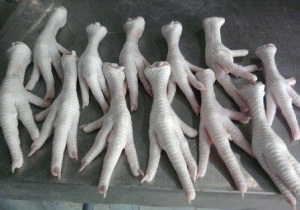 معدوم سازی بیش از 4 هزار کیلوگرم پای مرغ
